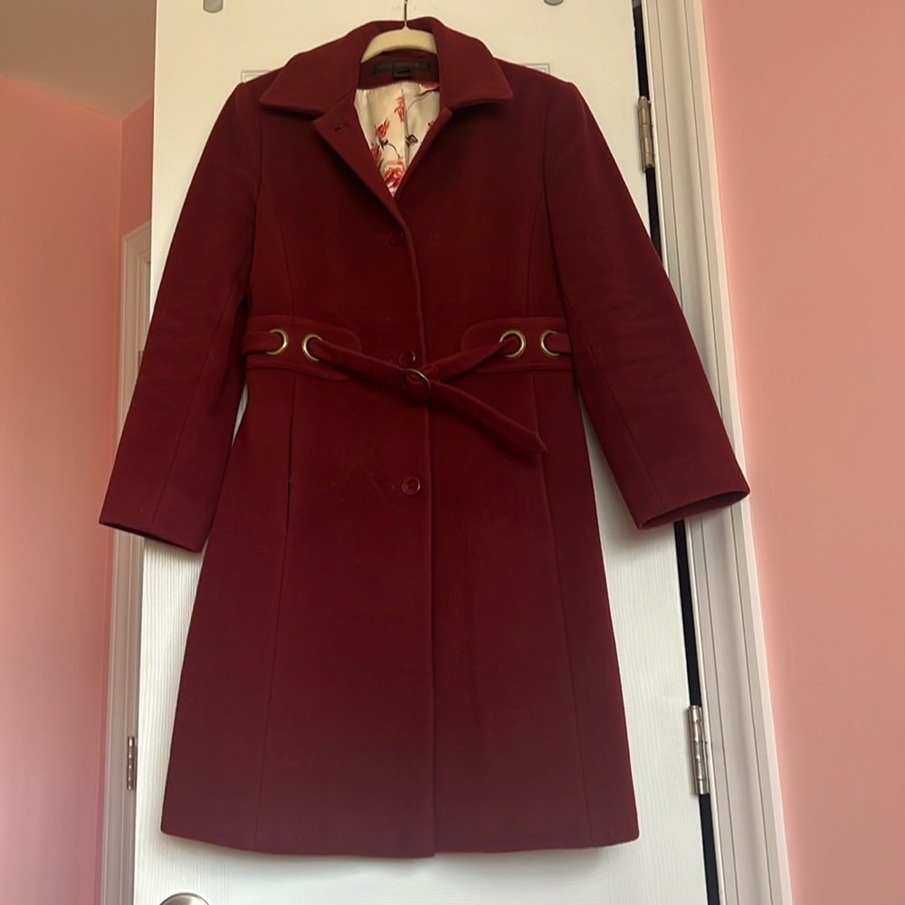 Light weight cashmere blend knee length coat